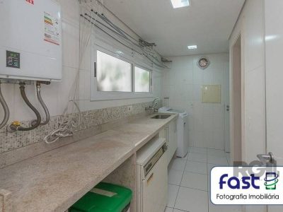 Apartamento à venda com 162m², 3 quartos, 3 suítes, 2 vagas no bairro Jardim do Salso em Porto Alegre - Foto 13