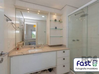 Apartamento à venda com 162m², 3 quartos, 3 suítes, 2 vagas no bairro Jardim do Salso em Porto Alegre - Foto 20