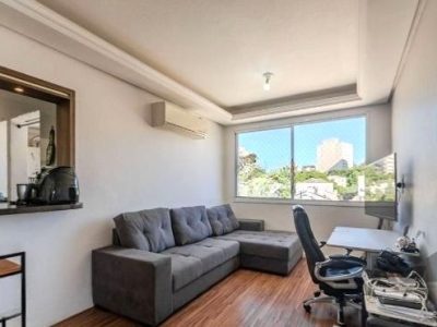 Apartamento à venda com 68m², 2 quartos, 1 vaga no bairro Auxiliadora em Porto Alegre - Foto 2