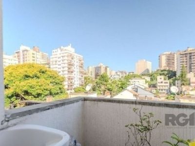 Apartamento à venda com 68m², 2 quartos, 1 vaga no bairro Auxiliadora em Porto Alegre - Foto 10