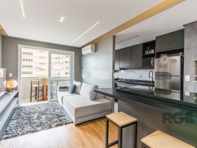 Apartamento à venda com 51m², 1 quarto, 1 suíte, 1 vaga no bairro Petrópolis em Porto Alegre - Foto 2