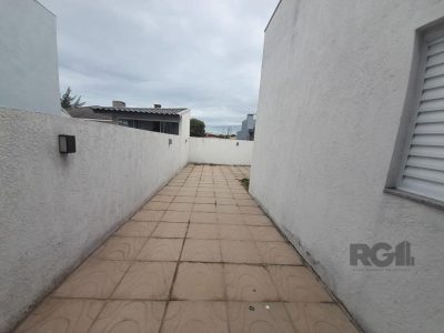 Casa à venda com 75m², 2 quartos, 1 suíte, 4 vagas no bairro Zona Norte em Capão da Canoa - Foto 13