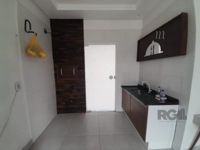 Casa à venda com 75m², 2 quartos, 1 suíte, 4 vagas no bairro Zona Norte em Capão da Canoa - Foto 9