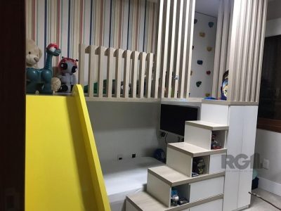 Apartamento à venda com 150m², 3 quartos, 1 suíte, 2 vagas no bairro Jardim Itu em Porto Alegre - Foto 10