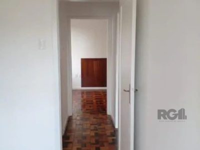 Apartamento à venda com 70m², 2 quartos no bairro Petrópolis em Porto Alegre - Foto 5