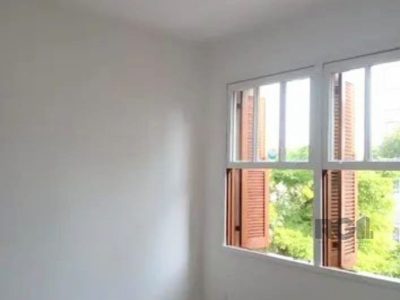 Apartamento à venda com 70m², 2 quartos no bairro Petrópolis em Porto Alegre - Foto 8