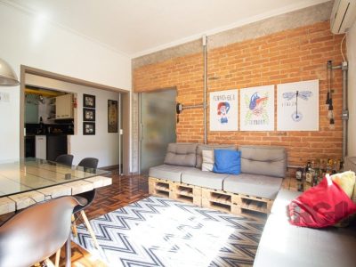 Apartamento à venda com 81m², 3 quartos, 1 suíte, 3 vagas no bairro Petrópolis em Porto Alegre - Foto 3