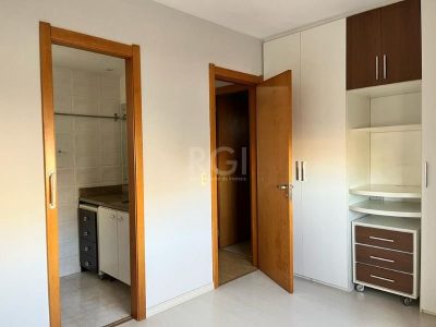 Apartamento à venda com 87m², 3 quartos, 1 suíte, 1 vaga no bairro Passo d'Areia em Porto Alegre - Foto 40