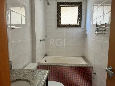 Apartamento à venda com 87m², 3 quartos, 1 suíte, 1 vaga no bairro Passo d'Areia em Porto Alegre - Foto 47