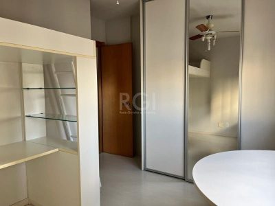 Apartamento à venda com 87m², 3 quartos, 1 suíte, 1 vaga no bairro Passo d'Areia em Porto Alegre - Foto 50