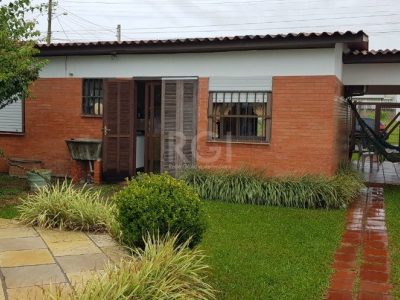 Casa à venda com 80m², 2 quartos, 2 vagas no bairro Jardim Beira Mar em Capão da Canoa - Foto 12