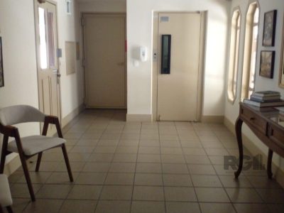 Apartamento à venda com 87m², 2 quartos, 1 vaga no bairro Petrópolis em Porto Alegre - Foto 8