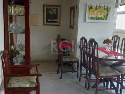 Apartamento à venda com 156m², 3 quartos, 1 suíte, 2 vagas no bairro Menino Deus em Porto Alegre - Foto 8