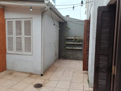 Apartamento à venda com 66m², 2 quartos no bairro Cidade Baixa em Porto Alegre - Foto 16