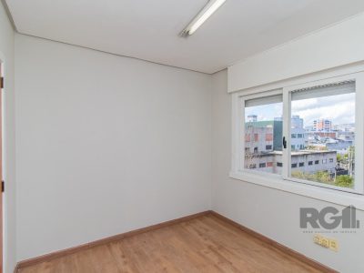 Cobertura à venda com 243m², 4 quartos, 2 suítes, 2 vagas no bairro Santana em Porto Alegre - Foto 10