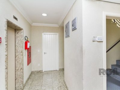 Apartamento à venda com 146m², 3 quartos, 1 suíte, 2 vagas no bairro Petrópolis em Porto Alegre - Foto 22