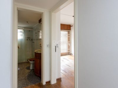 Apartamento à venda com 126m², 3 quartos, 1 suíte, 2 vagas no bairro Santa Tereza em Porto Alegre - Foto 19