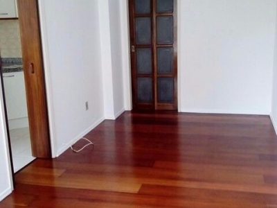 Apartamento à venda com 54m², 2 quartos, 1 vaga no bairro Santana em Porto Alegre - Foto 6