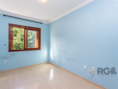 Casa à venda com 105m², 3 quartos, 1 suíte, 1 vaga no bairro Cristal em Porto Alegre - Foto 14