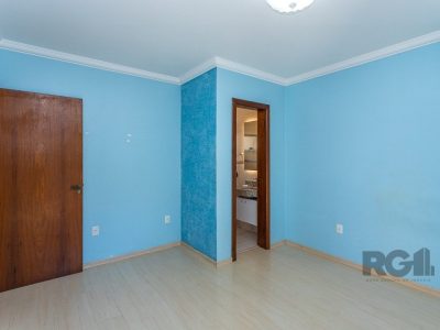 Casa à venda com 105m², 3 quartos, 1 suíte, 1 vaga no bairro Cristal em Porto Alegre - Foto 21