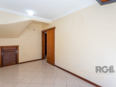 Casa à venda com 105m², 3 quartos, 1 suíte, 1 vaga no bairro Cristal em Porto Alegre - Foto 36