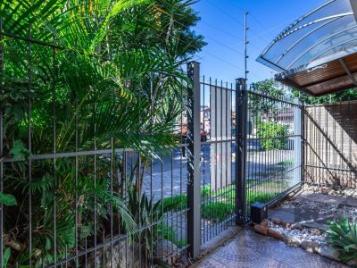 Casa à venda com 105m², 3 quartos, 1 suíte, 1 vaga no bairro Cristal em Porto Alegre - Foto 40