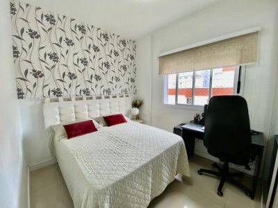 Apartamento à venda com 62m², 2 quartos, 1 suíte, 1 vaga no bairro Centro em Capão da Canoa - Foto 24