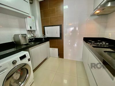 Apartamento à venda com 62m², 2 quartos, 1 suíte, 1 vaga no bairro Centro em Capão da Canoa - Foto 11