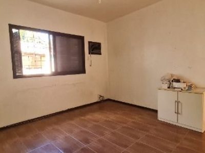 Casa à venda com 110m², 3 quartos, 2 vagas no bairro Ipanema em Porto Alegre - Foto 12