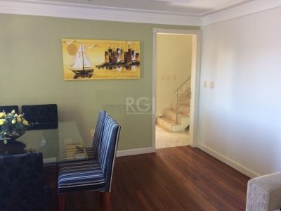 Cobertura à venda com 248m², 3 quartos, 1 suíte, 2 vagas no bairro Mont Serrat em Porto Alegre - Foto 10