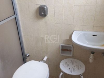 Cobertura à venda com 248m², 3 quartos, 1 suíte, 2 vagas no bairro Mont Serrat em Porto Alegre - Foto 26