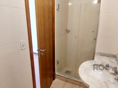 Apartamento à venda com 65m², 2 quartos, 1 suíte, 1 vaga no bairro Cidade Baixa em Porto Alegre - Foto 11