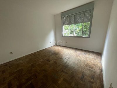 Apartamento à venda com 76m², 2 quartos, 1 vaga no bairro Petrópolis em Porto Alegre - Foto 5