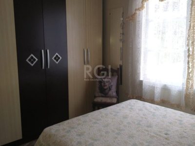 Apartamento à venda com 77m², 3 quartos, 1 vaga no bairro Medianeira em Porto Alegre - Foto 5