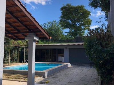 Casa à venda com 365m², 4 quartos, 3 suítes, 5 vagas no bairro Partenon em Porto Alegre - Foto 3