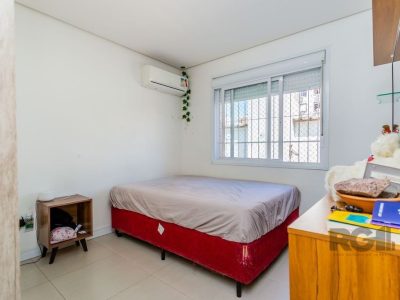 Apartamento à venda com 87m², 2 quartos, 1 suíte, 1 vaga no bairro Santana em Porto Alegre - Foto 7