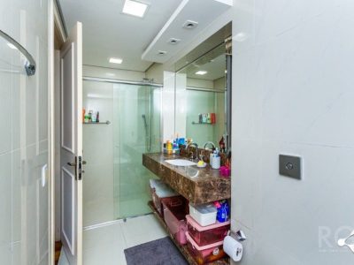 Apartamento à venda com 144m², 3 quartos, 1 suíte, 2 vagas no bairro Moinhos de Vento em Porto Alegre - Foto 21