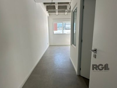 Apartamento à venda com 221m², 3 quartos, 3 suítes, 3 vagas no bairro Praia de Belas em Porto Alegre - Foto 8