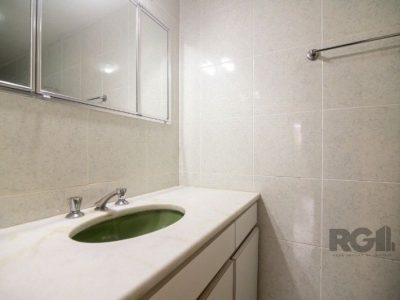 Apartamento à venda com 147m², 3 quartos, 1 suíte, 2 vagas no bairro Floresta em Porto Alegre - Foto 24