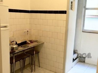 Apartamento à venda com 70m², 3 quartos no bairro Floresta em Porto Alegre - Foto 11