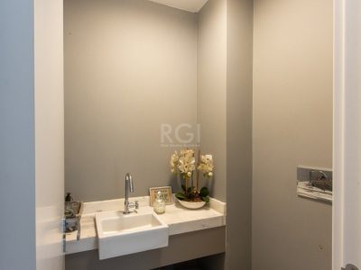 Apartamento à venda com 146m², 3 quartos, 3 suítes, 3 vagas no bairro Ipanema em Porto Alegre - Foto 14