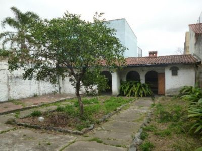 Casa à venda com 156m², 3 quartos, 1 suíte, 2 vagas no bairro Partenon em Porto Alegre - Foto 21