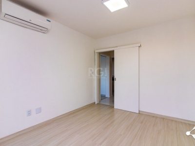 Cobertura à venda com 119m², 3 quartos, 1 vaga no bairro Petrópolis em Porto Alegre - Foto 23