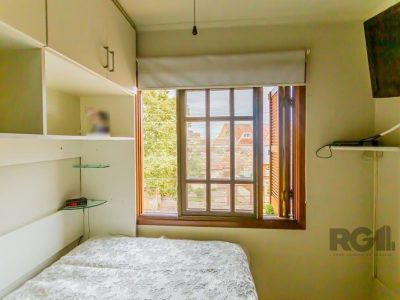 Casa à venda com 126m², 3 quartos, 1 suíte, 3 vagas no bairro Jardim Itu em Porto Alegre - Foto 22