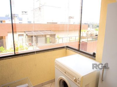 Cobertura à venda com 260m², 3 quartos, 1 suíte, 2 vagas no bairro Jardim Planalto em Porto Alegre - Foto 16