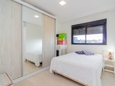 Apartamento à venda com 100m², 3 quartos, 1 suíte, 1 vaga no bairro Tristeza em Porto Alegre - Foto 14