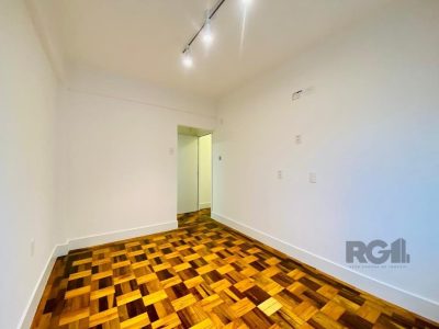 Apartamento à venda com 127m², 2 quartos, 1 suíte no bairro Rio Branco em Porto Alegre - Foto 25