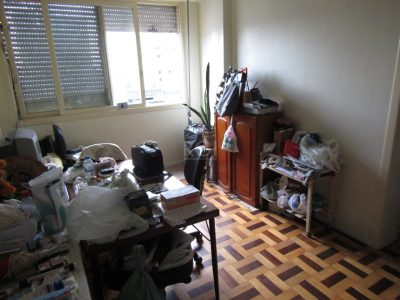 Apartamento à venda com 82m², 3 quartos, 1 suíte, 1 vaga no bairro Centro Histórico em Porto Alegre - Foto 4