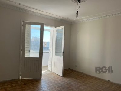 Apartamento à venda com 175m², 3 quartos, 1 suíte, 1 vaga no bairro Independência em Porto Alegre - Foto 9