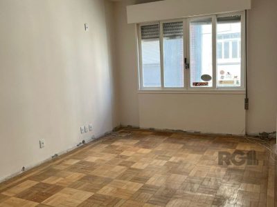 Apartamento à venda com 175m², 3 quartos, 1 suíte, 1 vaga no bairro Independência em Porto Alegre - Foto 15